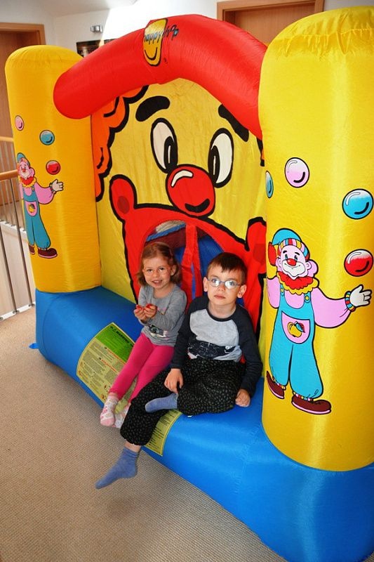 Надувной батут Happy Hop Веселый клоун