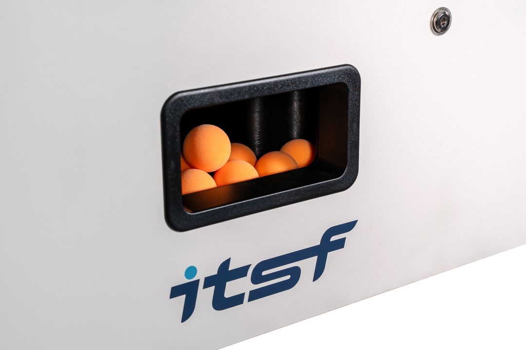 Игровой стол - футбол NineStar Iron Pro ITSF Grey (144х75,5х90)