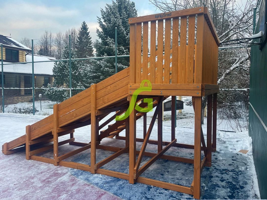 Деревянная зимняя горка Snow Fox скат 4 м