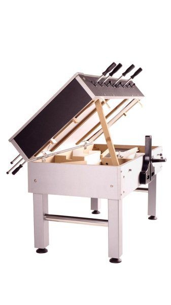 Игровой стол - футбол Enterprise (141 х 76 х 92 см) жетоноприемник