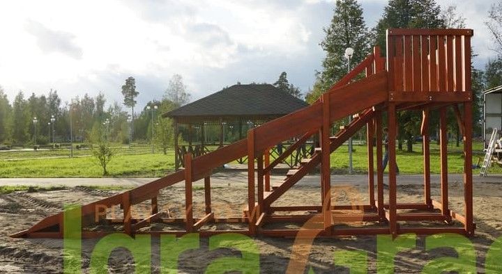 Детская деревянная зимняя горка Snow Fox скат 5,9 м