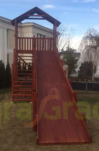 Зимняя горка Snow Fox (Домик) скат 10 м