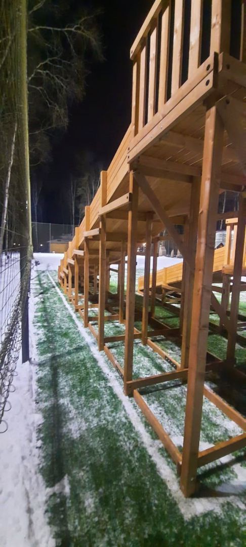 Зимняя Деревянная горка MoyDvor SWAN-4 с двумя спусками