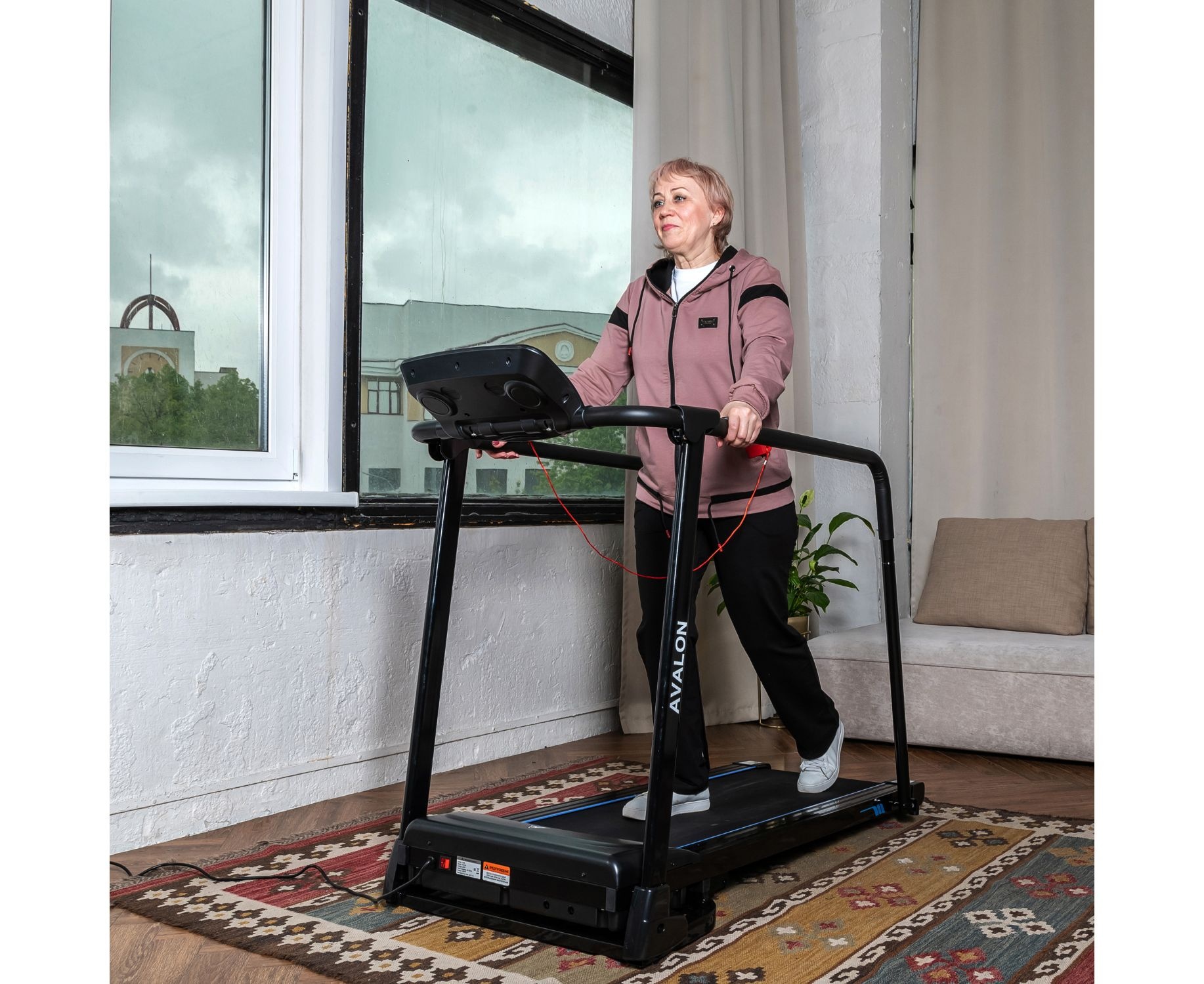 Беговая дорожка DFC AVALON для реабилитации черная T185B