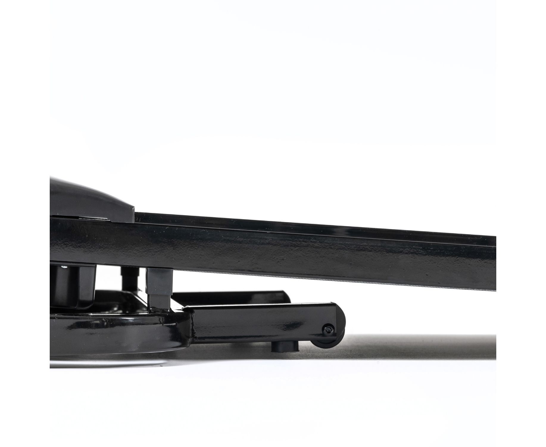 Беговая дорожка DFC AVALON для реабилитации черная T185B