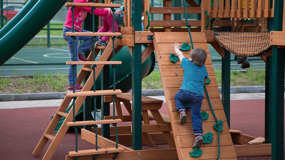 Детская деревянная площадка Горец 3