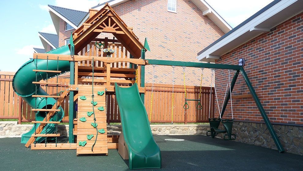 Детская деревянная площадка Горец