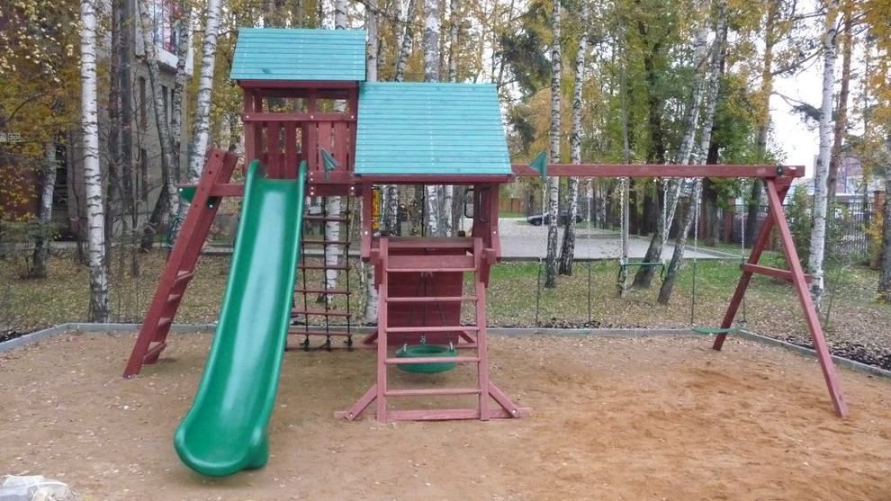 Детская деревянная площадка Королевство